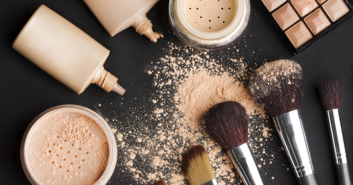 Recipes for stage facial powder