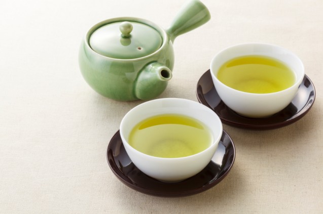 Manfaat teh hijau untuk menurunkan berat badan
